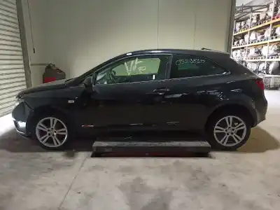 Veículo de Sucata seat ibiza sc (6j1) stylance / style do ano 2010 alimentado cfwa