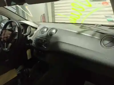 Veículo de Sucata seat ibiza sc (6j1) stylance / style do ano 2010 alimentado cfwa