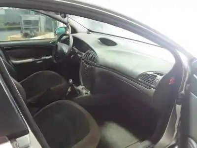 Veicolo di demolizione citroen c5 berlina 2.0 exclusive dell'anno 2005 alimentato rhr