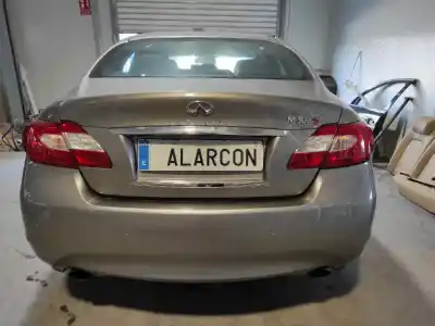 Vehicul casat infiniti m sedán m30d s premium al anului 2012 alimentat v9x653