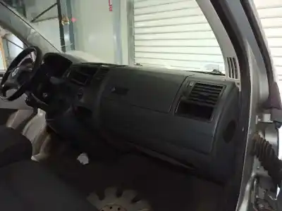 Здавання транспортного засобу volkswagen                                         t5 bus                                                                                                                                                                                                                                                     caravelle року 2005 потужний axb