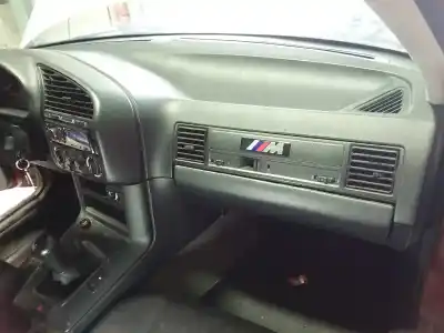 Veículo de Sucata bmw serie 3 berlina (e36) 318i do ano 1991 alimentado m43b18