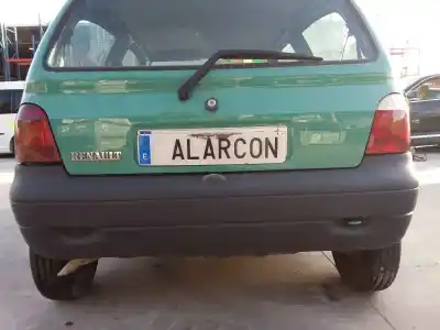 Véhicule à la ferraille renault twingo (co6) 1.2 de l'année 1994 alimenté 