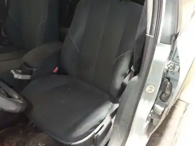 Veículo de Sucata renault megane ii berlina 5p confort authentique do ano 2004 alimentado k9k722