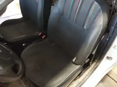 Sloopvoertuig renault twingo societe van het jaar 2014 aangedreven k9k820