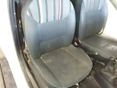 Sloopvoertuig renault twingo societe van het jaar 2014 aangedreven k9k820