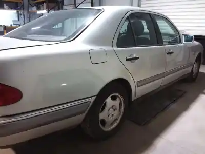 Здавання транспортного засобу mercedes                                           clase e (w210) berlina diesel                                                                                                                                                                                                                              290 turbodiesel (210.017)                                                                                                                                                                                                                                  року 1996 потужний 602982