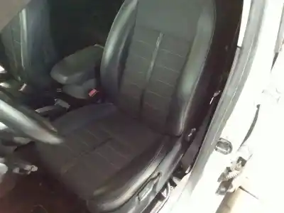 Veicolo di demolizione ford kuga (cbv) titanium dell'anno 2011 alimentato ufda