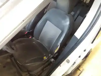Здавання транспортного засобу fiat doblo active року 2010 потужний 