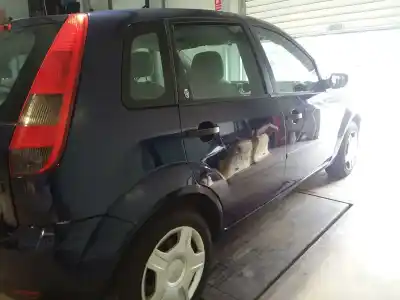 Vehicul casat ford fiesta (cbk) ambiente al anului 2002 alimentat fxjb