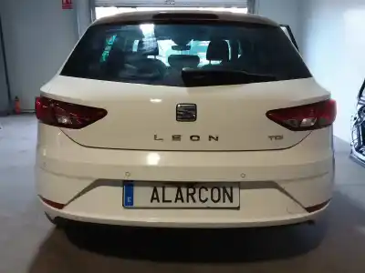 Vehículo de desguace seat leon (5f1) style plus del año 2017 con motor ddya