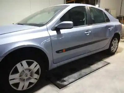 Veículo de Sucata renault laguna ii (bg0) authentique do ano 2001 alimentado k4m710