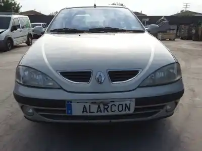 Утилизация автомобиля RENAULT MEGANE I FASE 2 CLASSIC (LA..) 1.9 dCi Dynamique 102 CV / 75 KW года 2001 питание F9QK7