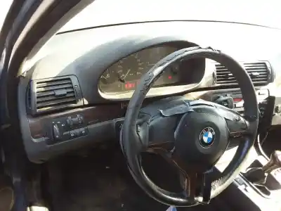 Veículo de Sucata bmw serie 3 berlina (e46) 320d do ano 2000 alimentado 