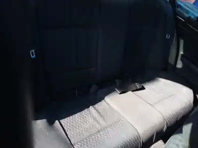 Veículo de Sucata bmw serie 3 berlina (e46) 320d do ano 2000 alimentado 