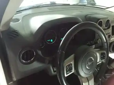 Verschrottungsfahrzeug jeep patriot limited des jahres 2011 angetrieben 