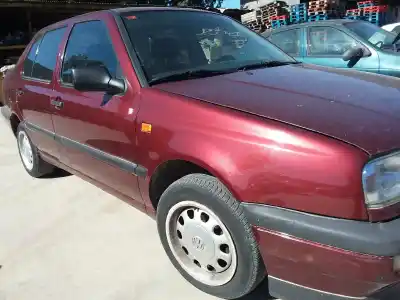 Veículo de Sucata volkswagen vento (1h2) cl do ano 1994 alimentado 1y