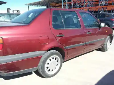Veículo de Sucata volkswagen vento (1h2) cl do ano 1994 alimentado 1y