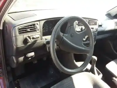 Veículo de Sucata volkswagen vento (1h2) cl do ano 1994 alimentado 1y