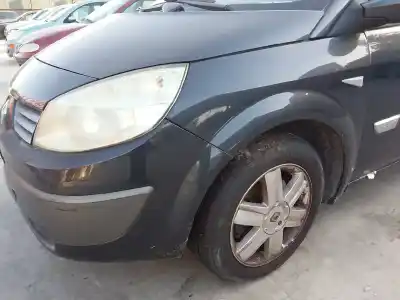 Sloopvoertuig renault scenic ii grand dynamique van het jaar 2006 aangedreven 