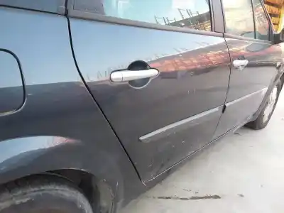 Sloopvoertuig renault scenic ii grand dynamique van het jaar 2006 aangedreven 