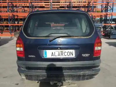Sloopvoertuig opel zafira a elegance van het jaar 2000 aangedreven y20dth