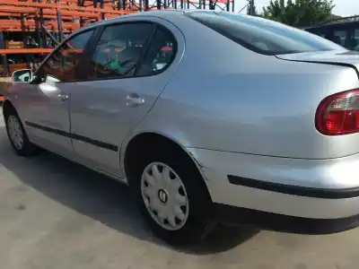 Sloopvoertuig seat toledo (1m2) select van het jaar 2001 aangedreven asv