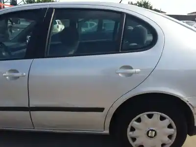 Sloopvoertuig seat toledo (1m2) select van het jaar 2001 aangedreven asv