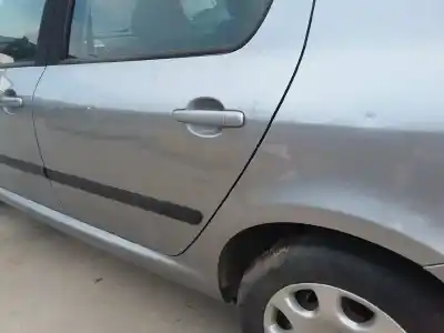 Здавання транспортного засобу peugeot 307 (s1) xr року 2002 потужний nfu