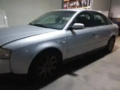 Veículo de Sucata audi a6 berlina (4b2) 2.5 tdi do ano 2001 alimentado ake