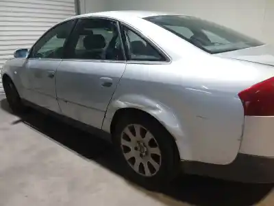 Veículo de Sucata audi a6 berlina (4b2) 2.5 tdi do ano 2001 alimentado ake