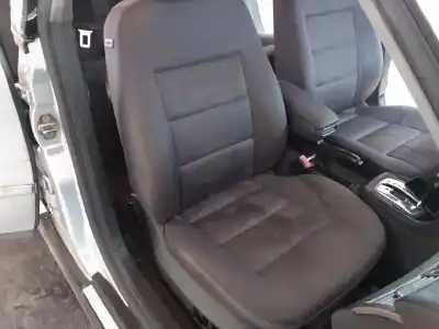 Veículo de Sucata audi a6 berlina (4b2) 2.5 tdi do ano 2001 alimentado ake