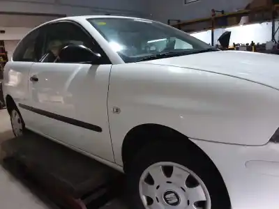 Sloopvoertuig seat ibiza (6l1) cool van het jaar 2004 aangedreven asy