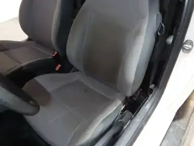 Sloopvoertuig seat ibiza (6l1) cool van het jaar 2004 aangedreven asy