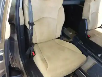 Здавання транспортного засобу lancia                                             phedra (180)                                                                                                                                                                                                                                               2.2 jtd cat року 2004 потужний 4hw