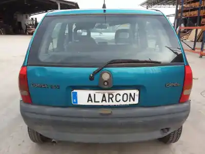 Sloopvoertuig opel corsa b fresh van het jaar 1993 aangedreven c14nz