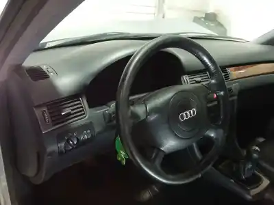 Scrapping Vehicle audi a6 berlina (4b2) 2.5 v6 24v tdi of the year 1999 powered afb