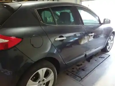 Veículo de Sucata renault                                            megane iii berlina 5 p                                                                                                                                                                                                                                     dynamique                                                                                                                                                                                                                                                  do ano 2009 alimentado 