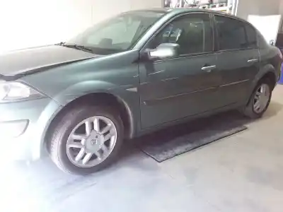 Veículo de Sucata renault megane ii berlina 5p luxe dynamique do ano 2008 alimentado 