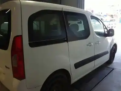 Veículo de Sucata peugeot partner kombi premium do ano 2009 alimentado 9hz