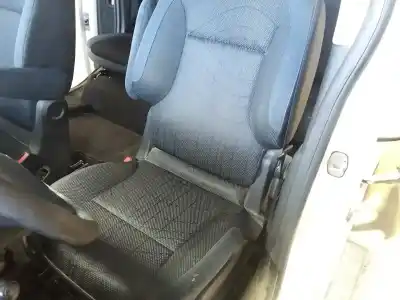 Veículo de Sucata peugeot partner kombi premium do ano 2009 alimentado 9hz