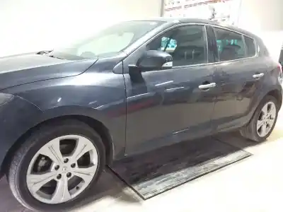 Veículo de Sucata renault megane iii berlina 5 p dynamique do ano 2009 alimentado m9r615