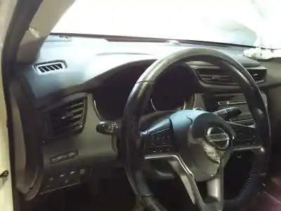 Здавання транспортного засобу nissan x-trail (t32) 360 4x4 року 2017 потужний r9m414 Здавання транспортного засобу nissan x-trail (t32) 360 4x4 року 2017 потужний r9m414