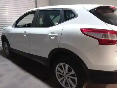 Vehicul casat nissan qashqai (j11) acenta al anului 2016 alimentat r9m