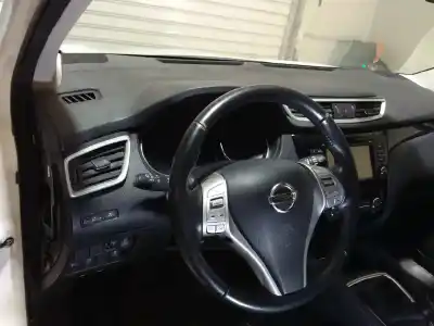 Vehicul casat nissan qashqai (j11) acenta al anului 2016 alimentat r9m