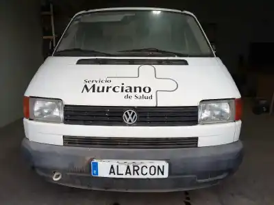 Veicolo di demolizione VOLKSWAGEN T4 TRANSPORTER/FURGONETA (MOD. 1991) Caja cerrada dell'anno 1997 alimentato ABL