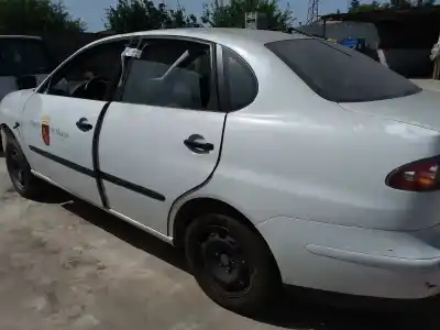 Veículo de Sucata seat cordoba berlina (6l2) stella do ano 2003 alimentado atd