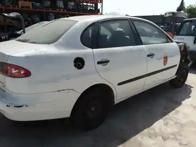 Veículo de Sucata seat cordoba berlina (6l2) stella do ano 2003 alimentado atd