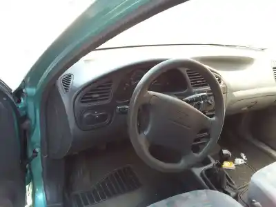 Veículo de Sucata daewoo lanos se do ano 1999 alimentado a15sms