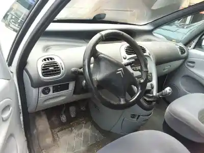 Sloopvoertuig citroen xsara picasso 1.6 hdi 90 lx plus van het jaar 2007 aangedreven 9hx